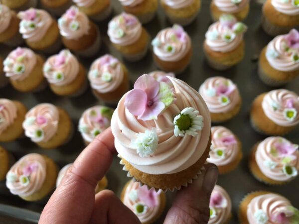 Flower Cupcake